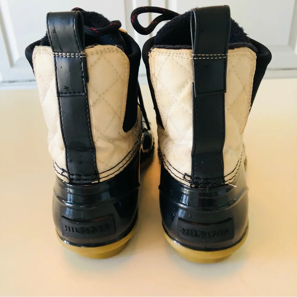 Tommy Hilfiger Hada Duck Boots Women’s 7 Navy White Faux Fur Rain Snow